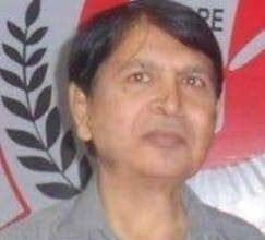 آٹھ جماعتیں پڑھی عورت کا اخبار / اسلم ملک