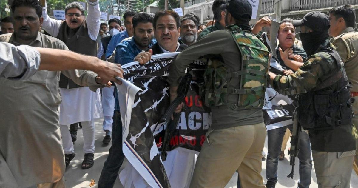 انڈیا نے معمولی، پاکستان نے شاذونادر انسانی حقوق خلاف ورزیوں پر کارروائی کی: امریکی رپورٹ