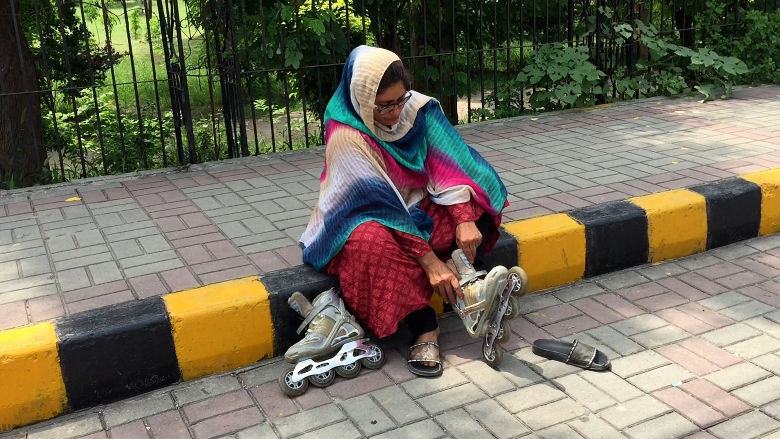 Rawalpindi-Skater-grandmother.jpg