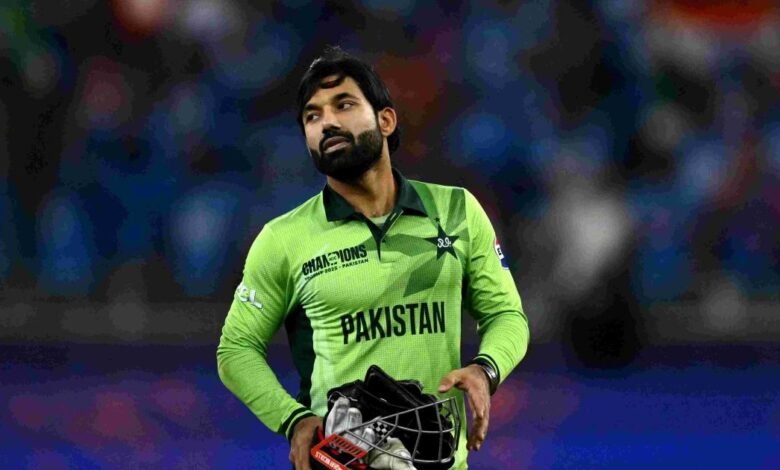 رضوان کا پانچویں بولر کے انتخاب میں دشواری کا اعتراف/ اردو ورثہ رضوان کا پانچویں بولر کے انتخاب میں دشواری کا اعتراف/ اردو ورثہ