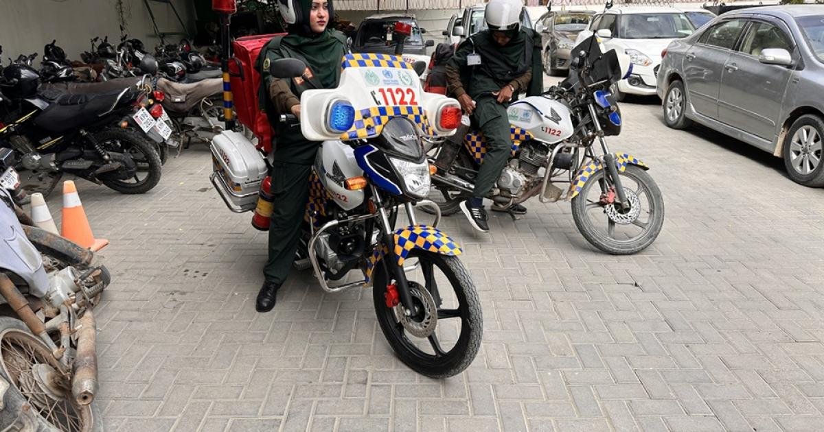 سندھ میں پہلی ’خاتون بائیک ایمبولینس سکواڈ‘ کا آغاز