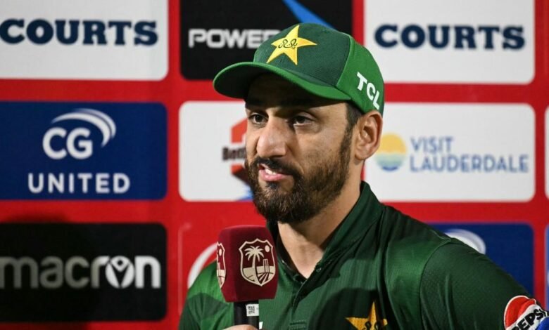 سہ ملکی سیریز اور ایشیا کپ کے لیے 17 رکنی سکواڈ کا اعلان، سلمان علی آغا کپتان/ اردو ورثہ سہ ملکی سیریز اور ایشیا کپ کے لیے 17 رکنی سکواڈ کا اعلان، سلمان علی آغا کپتان/ اردو ورثہ