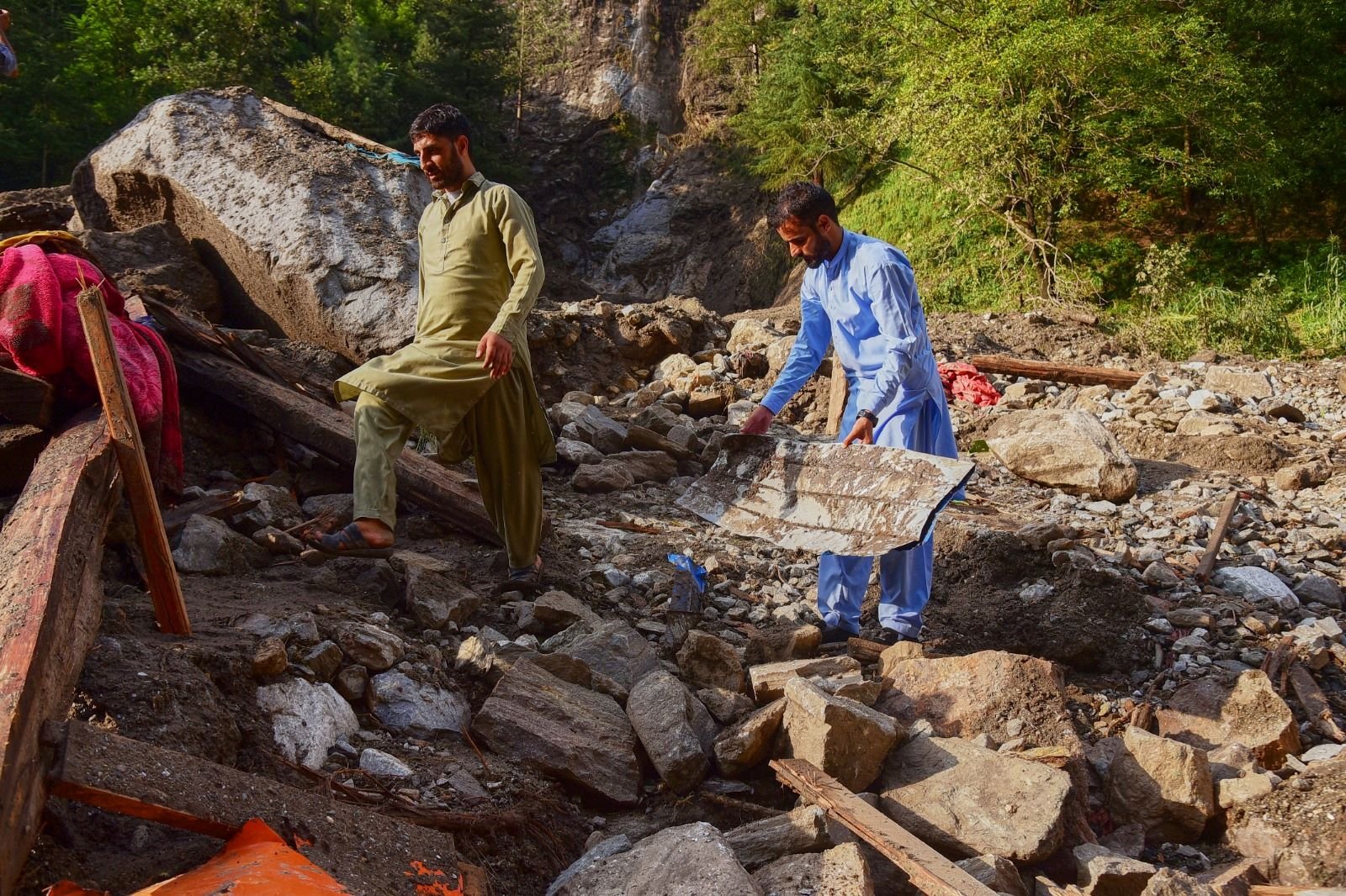 Pakistan flood 2.jpg
