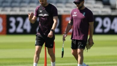 انگلش فاسٹ بولر مارک وڈ ایشز سیریز کے لیے پر اعتماد/ اردو ورثہ انگلش فاسٹ بولر مارک وڈ ایشز سیریز کے لیے پر اعتماد/ اردو ورثہ