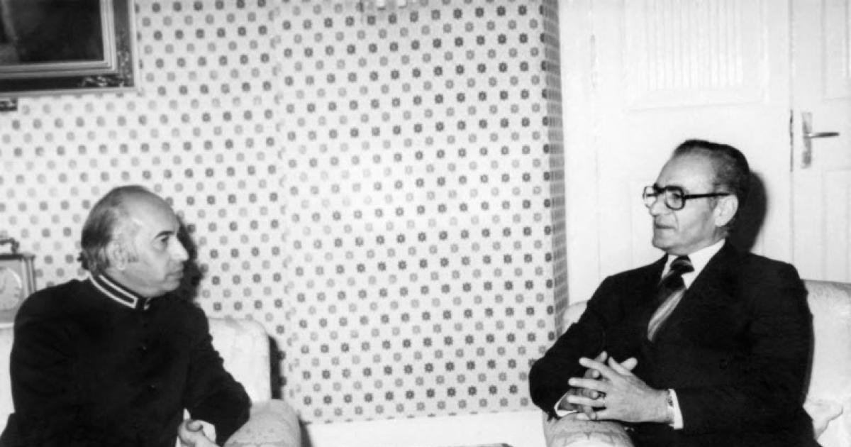 جب شاہ ایران نے پاکستان، افغانستان میں ثالثی کروائی