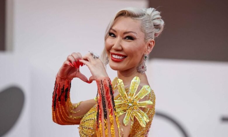 روس کی خواتین جاسوس کیسے سلیکن ویلی کو بہکاتی ہیں؟/ اردو ورثہ