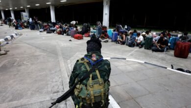 سائبر فراڈ مرکز پر چھاپہ: پاکستانیوں سمیت ہزار سے زائد افراد میانمار سے تھائی لینڈ داخل/ اردو ورثہ