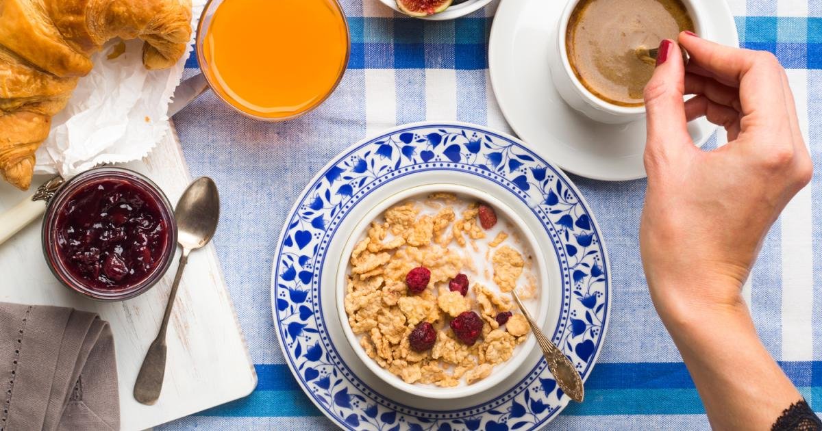 ناشتہ وقت پر نہ کرنے سے قبل از وقت موت کا خطرہ: نئی تحقیق