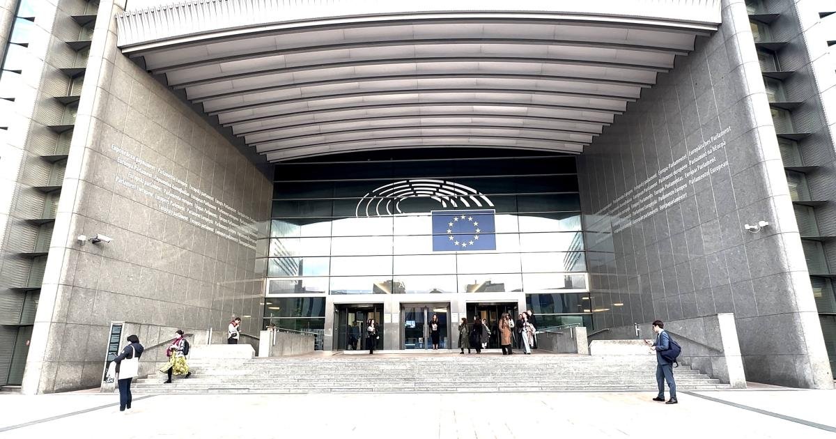 یورپی پارلیمان کے بارے میں ہم کیا جانتے ہیں؟