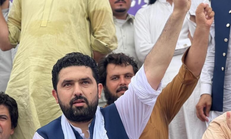 سہیل آفریدی کی ’گرفتاری‘ کی کوشش، کیا اب ان کا اڈیالہ جانا کم ہو جائے گا؟/ اردو ورثہ