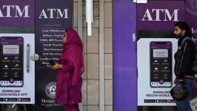 پاکستان میں ہر اے ٹی ایم روزانہ اوسطاً 140 ٹرانزیکشنز کرتی ہے: رپورٹ/ اردو ورثہ