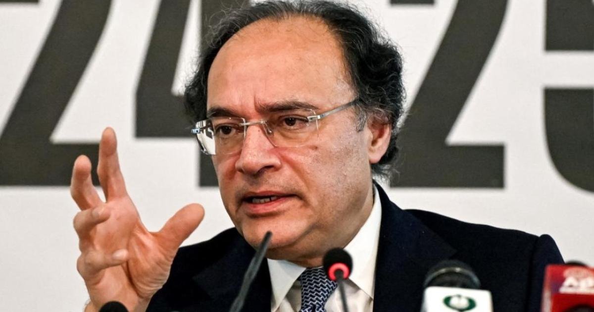 پاکستان کو برآمدات کا مرکز بنائیں گے، معاشی بہتری عالمی ایجنسیز نے تسلیم کی: وزیر خزانہ