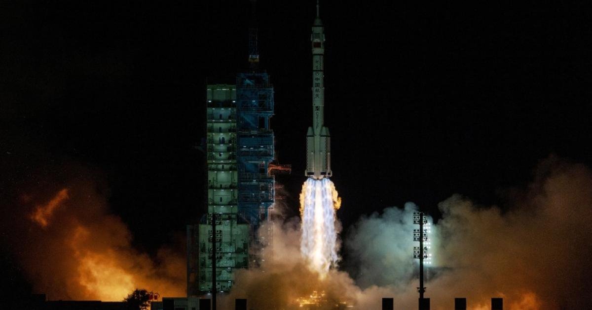 چین کے شین ژو 21 خلائی جہاز نے رفتار کا نیا قومی ریکارڈ قائم کرلیا